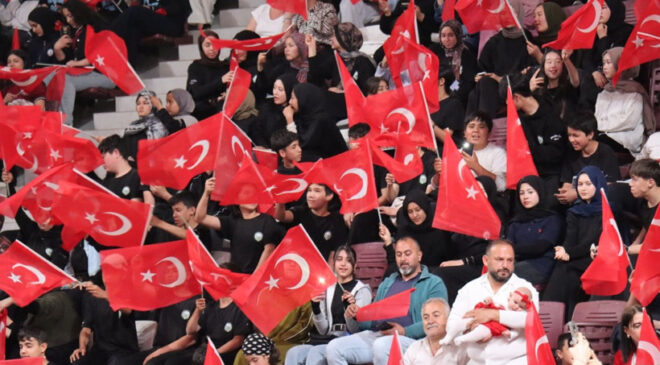 Türkiye Genelinde 19 Mayıs Coşkusu